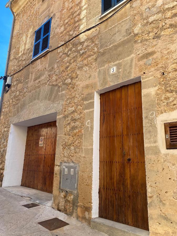 Casa Nuria, En El Centro, Al Lado De La Escalinata Del Calvario Para 6 Personas Pollença Eksteriør billede